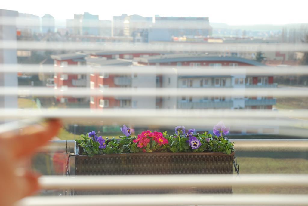 A Nice Place To Stay Apartments Praha Exteriér fotografie